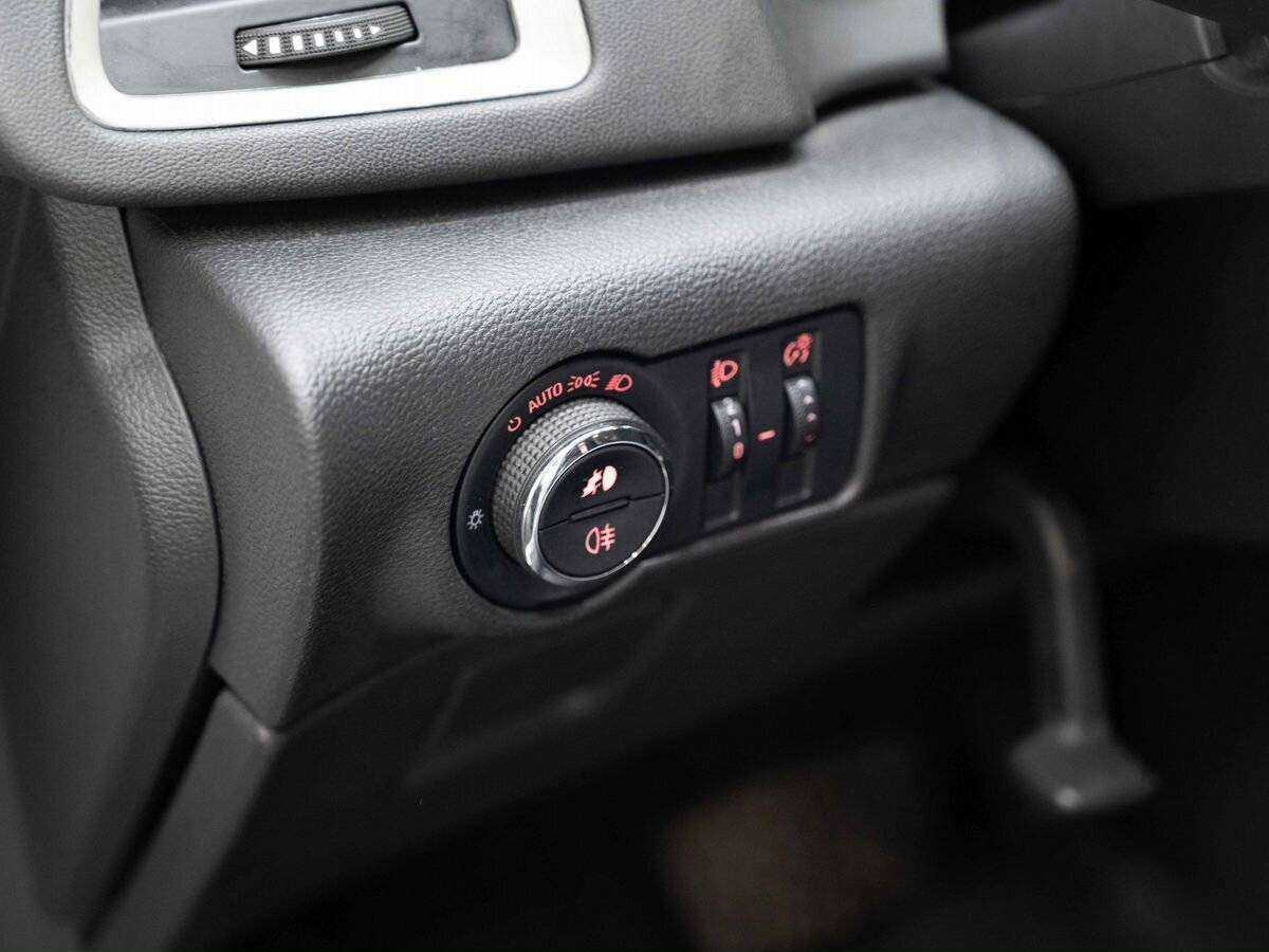 Купить Opel Astra GTC, 2012, 190 009 км, фото №17