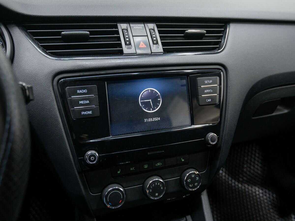 Купить Skoda Octavia, 2017, 178 000 км, фото №20