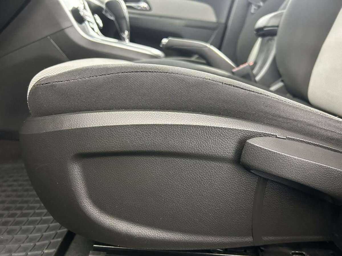 Купить Chevrolet Cruze, 2013, 118 892 км, фото №10