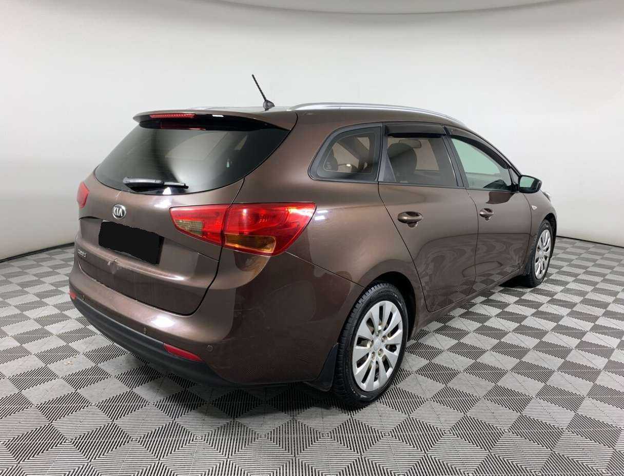 Купить Kia Ceed, 2014, 145 937 км, фото №5