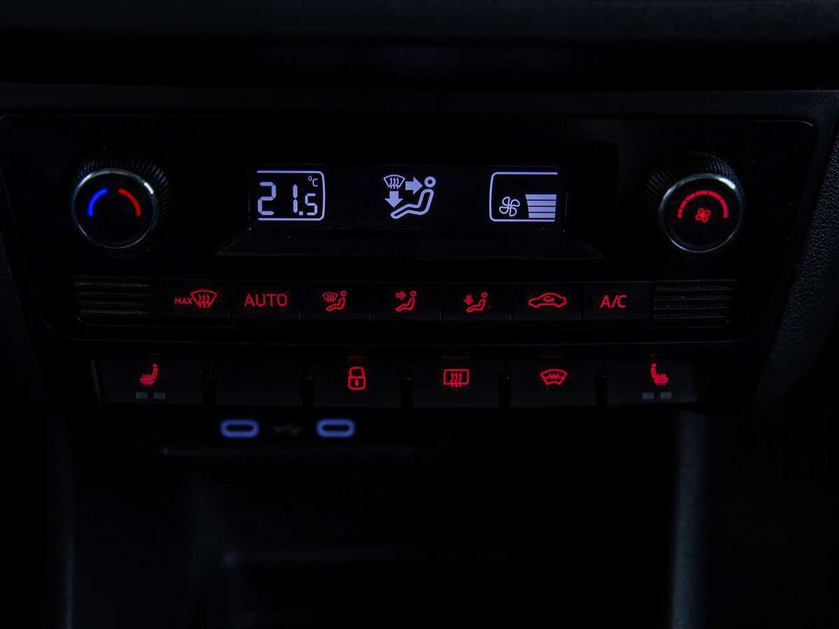 Купить Volkswagen Polo, 2020, 31 258 км, фото №13