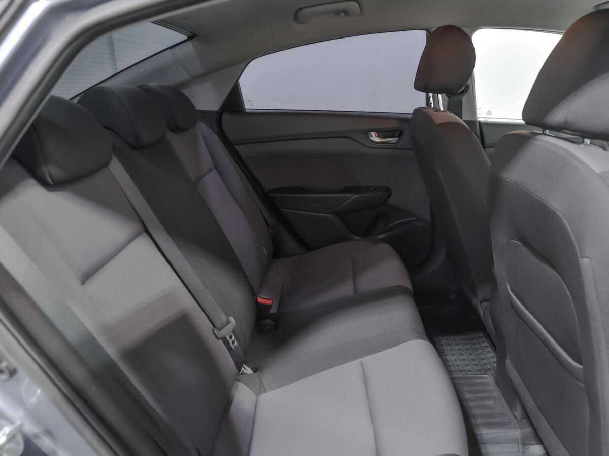 Купить Hyundai Solaris, 2018, 158 000 км, фото №13