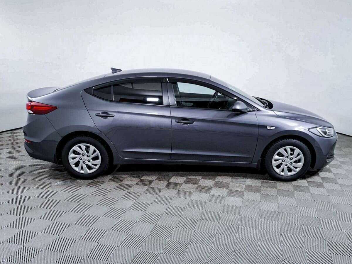 Купить Hyundai Elantra, 2018, 117 003 км, фото №4