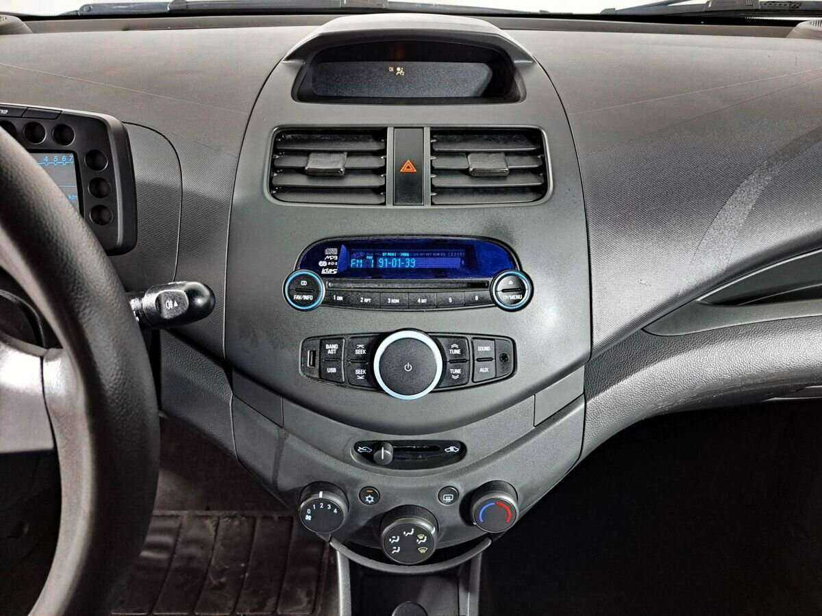 Купить Chevrolet Spark, 2013, 90 387 км, фото №15