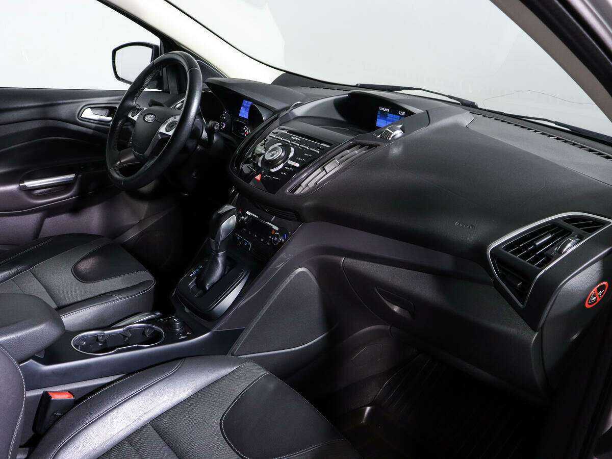 Купить Ford Kuga, 2013, 130 282 км, фото №7