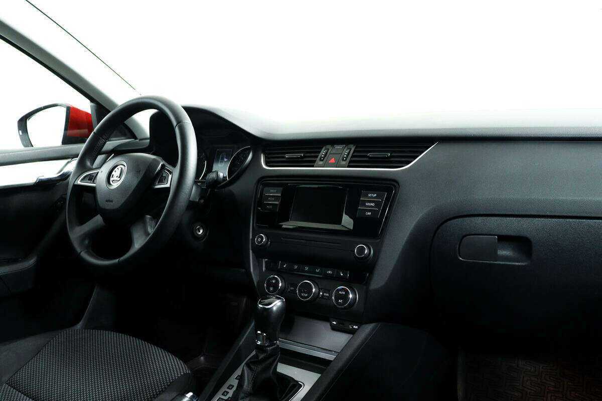 Купить Skoda Octavia, 2015, 183 092 км, фото №8