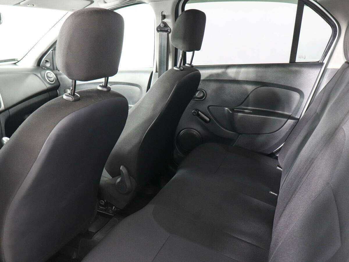 Купить Renault Logan, 2014, 145 982 км, фото №11