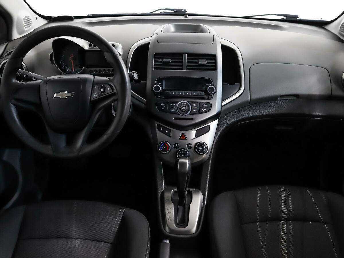 Купить Chevrolet Aveo, 2013, 174 594 км, фото №12