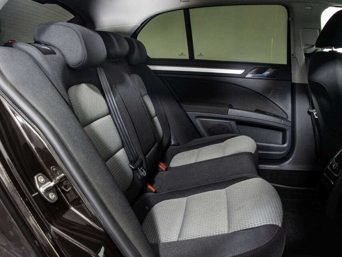 Купить Skoda Superb, 2012, 216 000 км, фото №15