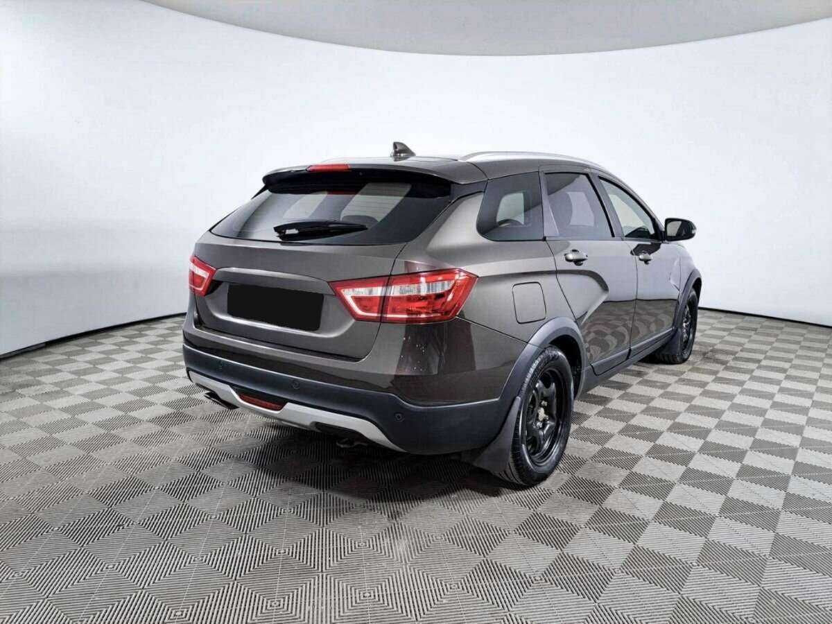 Купить Lada (ВАЗ) Vesta SW Cross, 2017, 94 416 км, фото №5