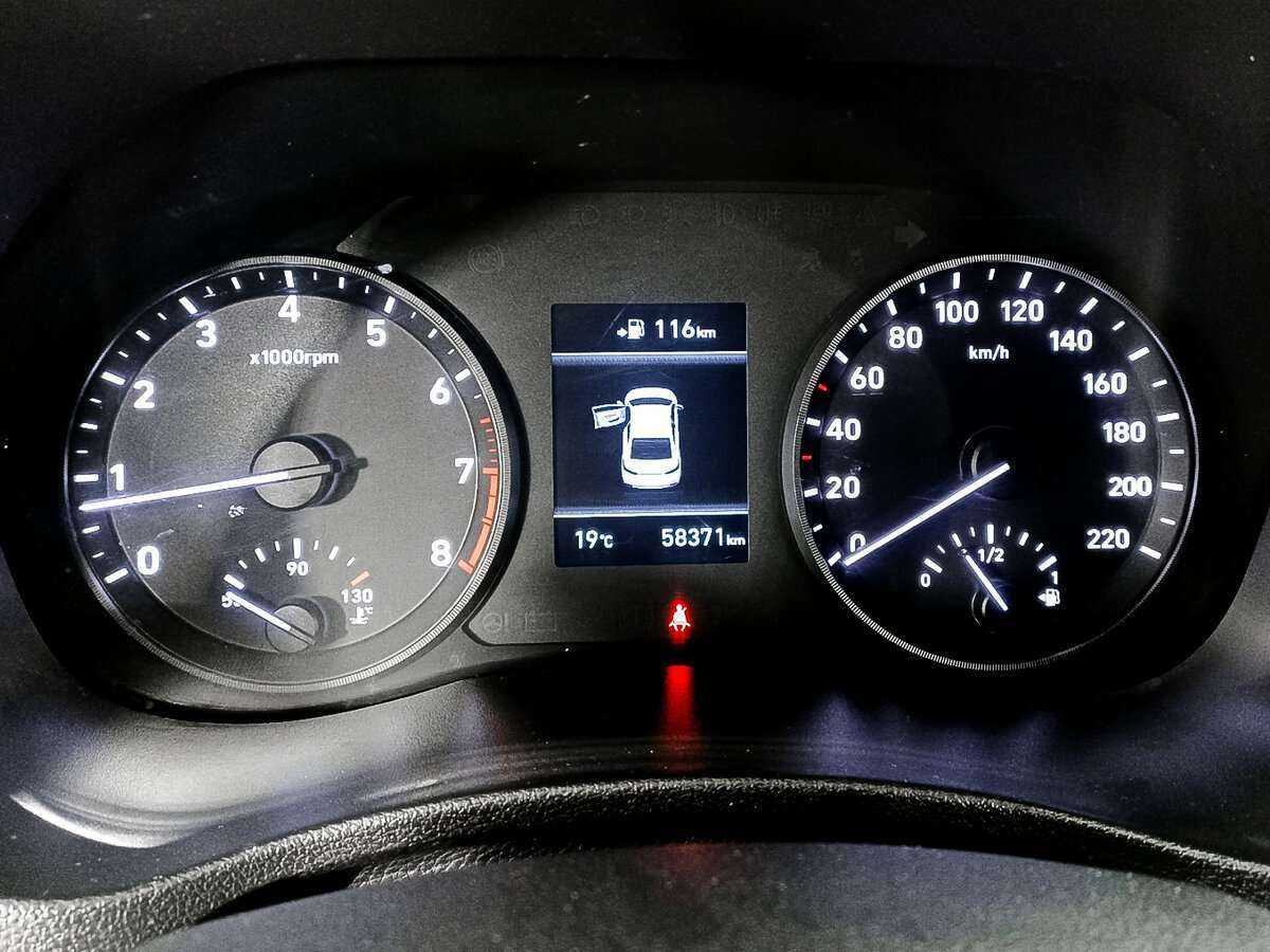 Купить Hyundai Solaris, 2019, 58 346 км, фото №11