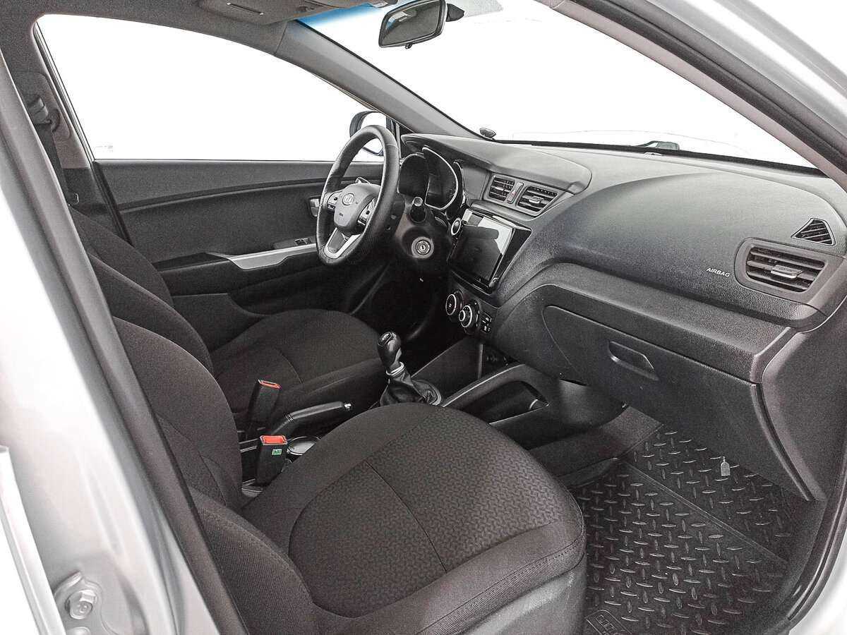 Купить Kia Rio, 2012, 154 003 км, фото №9