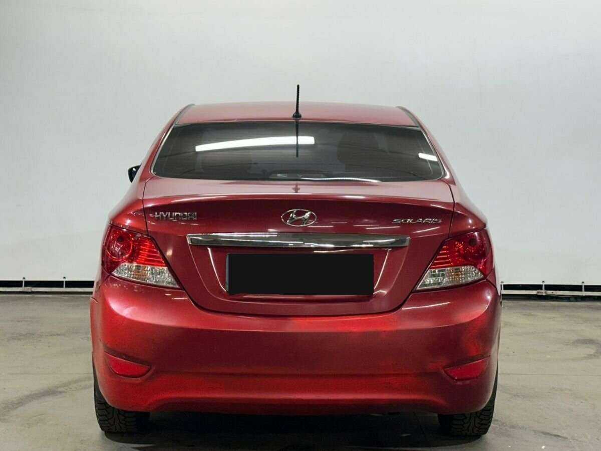 Купить Hyundai Solaris, 2013, 196 613 км, фото №6