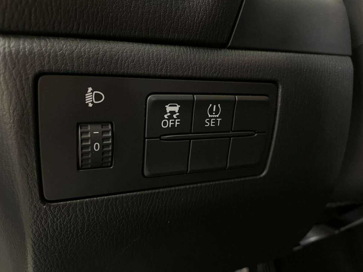 Купить Mazda 3, 2014, 144 463 км, фото №9