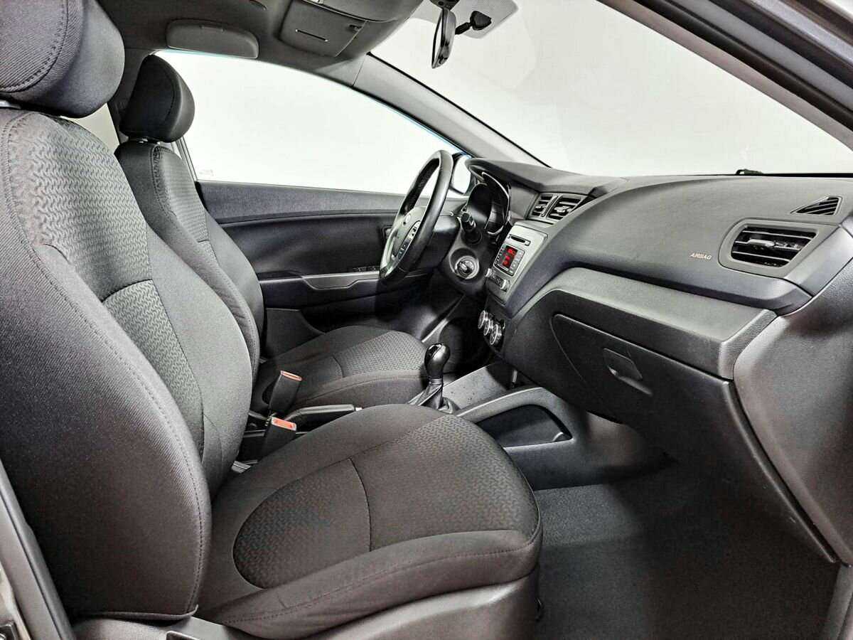 Купить Kia Rio, 2017, 104 578 км, фото №7
