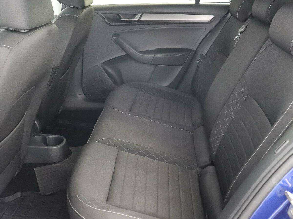 Купить Skoda Rapid, 2018, 157 831 км, фото №9