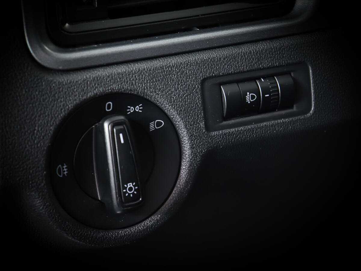 Купить Skoda Rapid, 2019, 125 206 км, фото №16