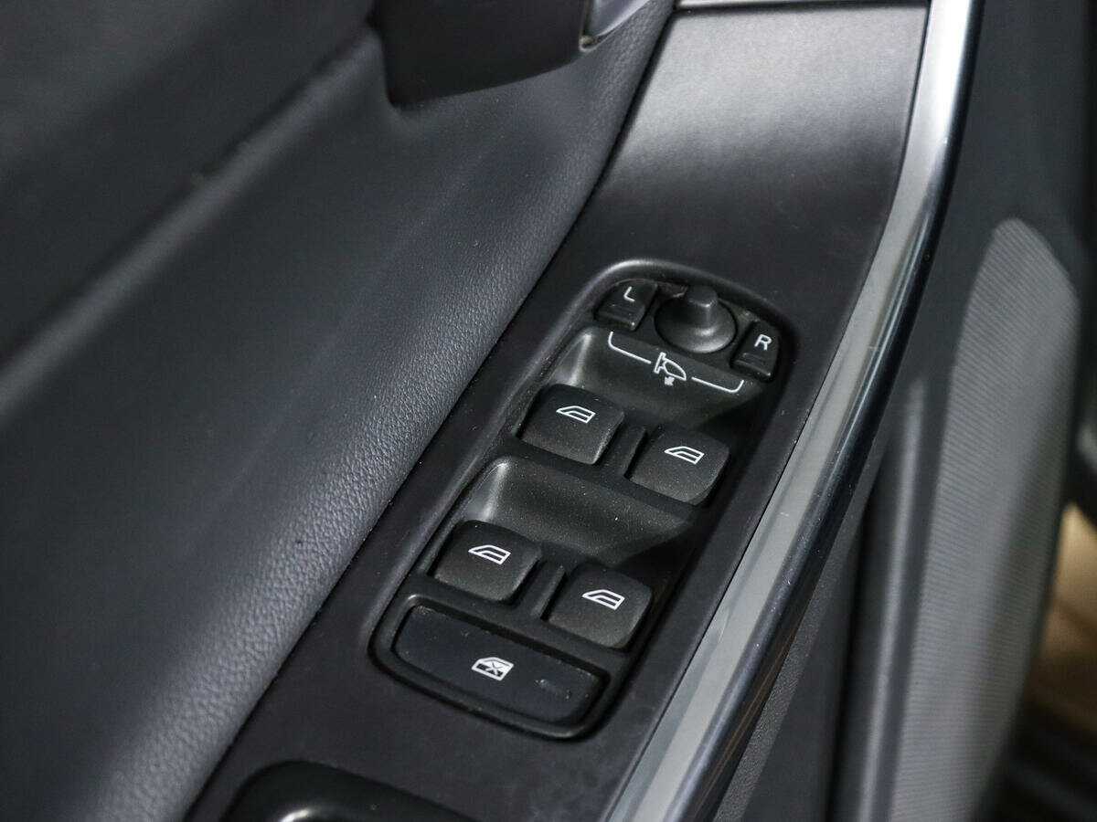 Купить Volvo XC60, 2012, 248 152 км, фото №18