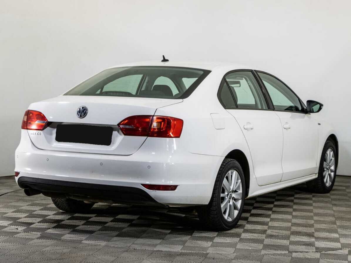 Купить Volkswagen Jetta, 2013, 91 375 км, фото №4