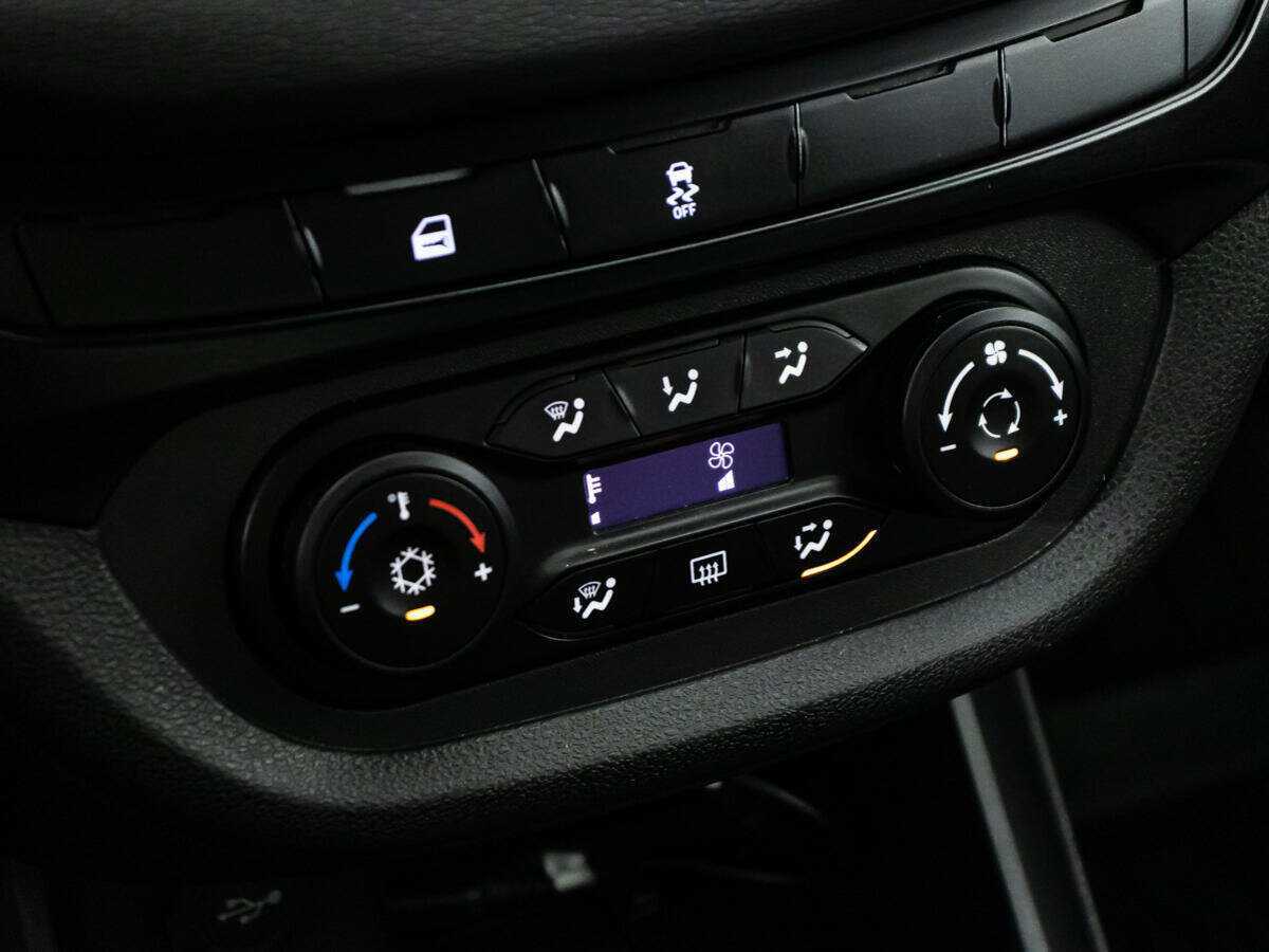 Купить Lada (ВАЗ) Vesta, 2020, 75 802 км, фото №16