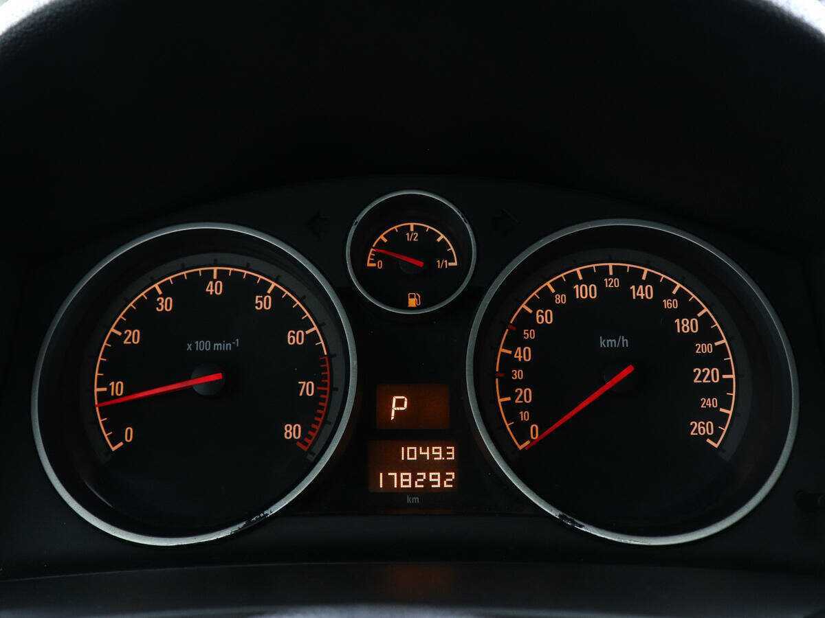 Купить Opel Astra, 2012, 178 290 км, фото №7