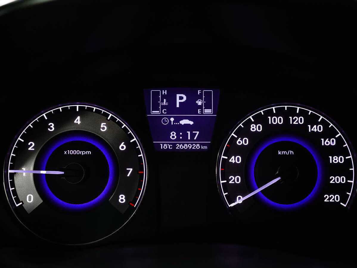 Купить Hyundai Solaris, 2015, 268 928 км, фото №10