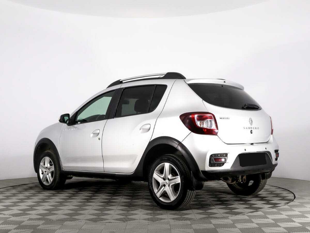 Купить Renault Sandero Stepway, 2015, 220 783 км, фото №6