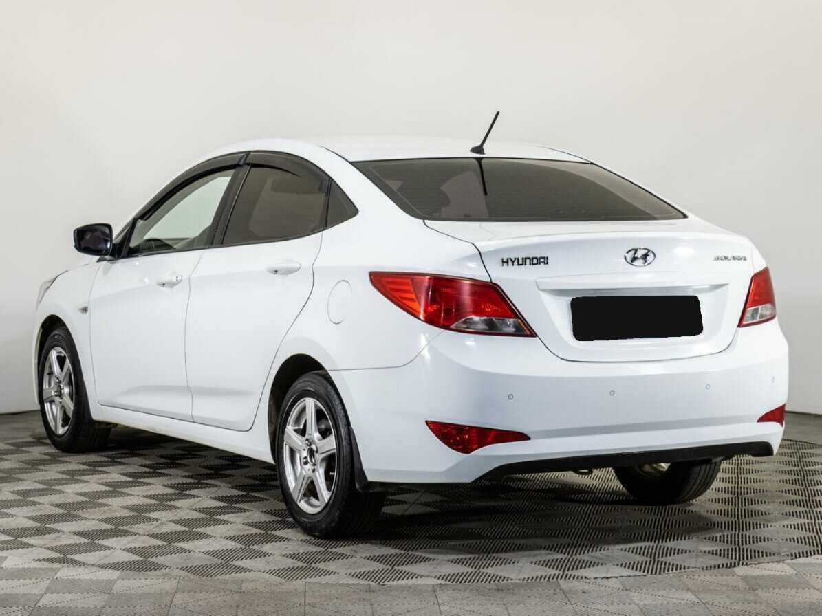 Купить Hyundai Solaris, 2015, 151 966 км, фото №7