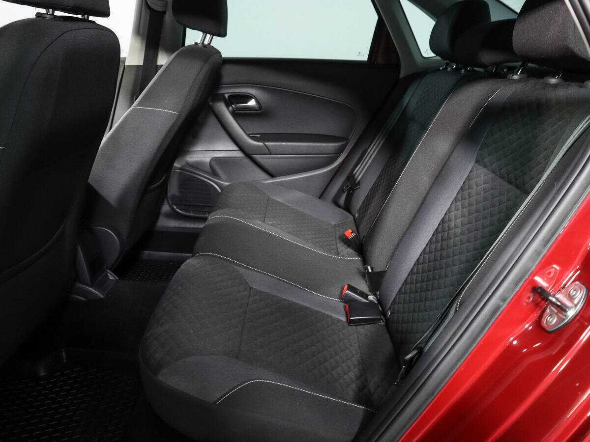 Купить Volkswagen Polo, 2018, 57 000 км, фото №8