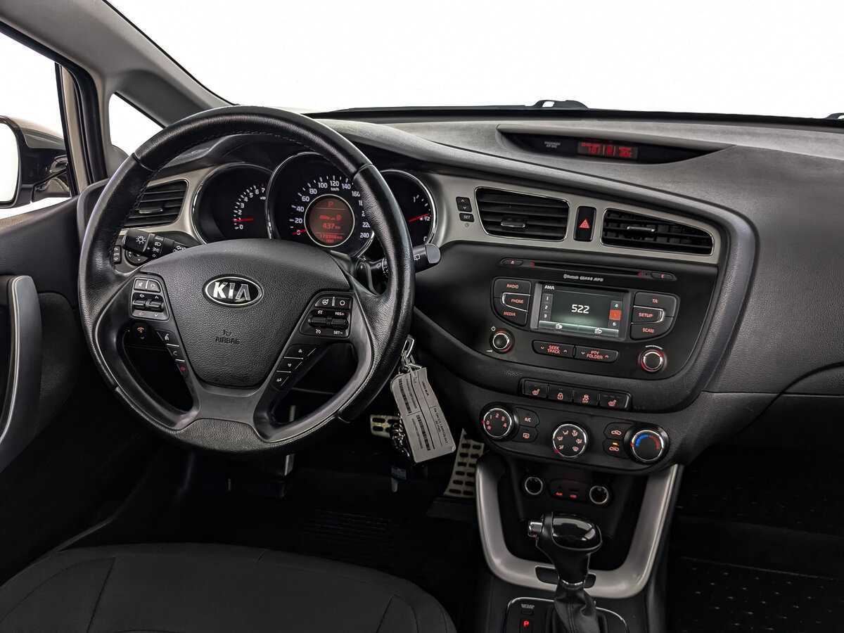 Купить Kia Ceed, 2014, 173 341 км, фото №17