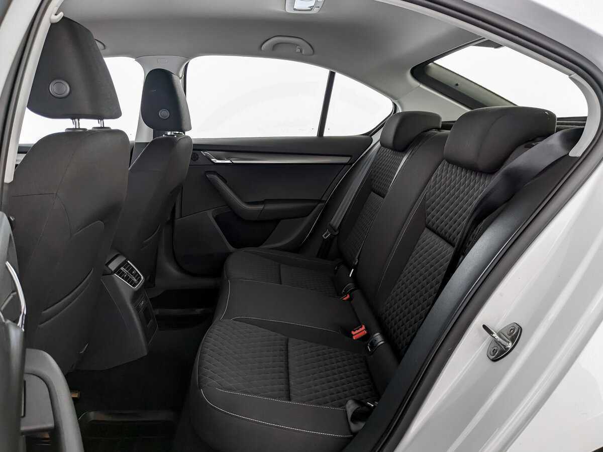 Купить Skoda Octavia, 2017, 98 782 км, фото №10
