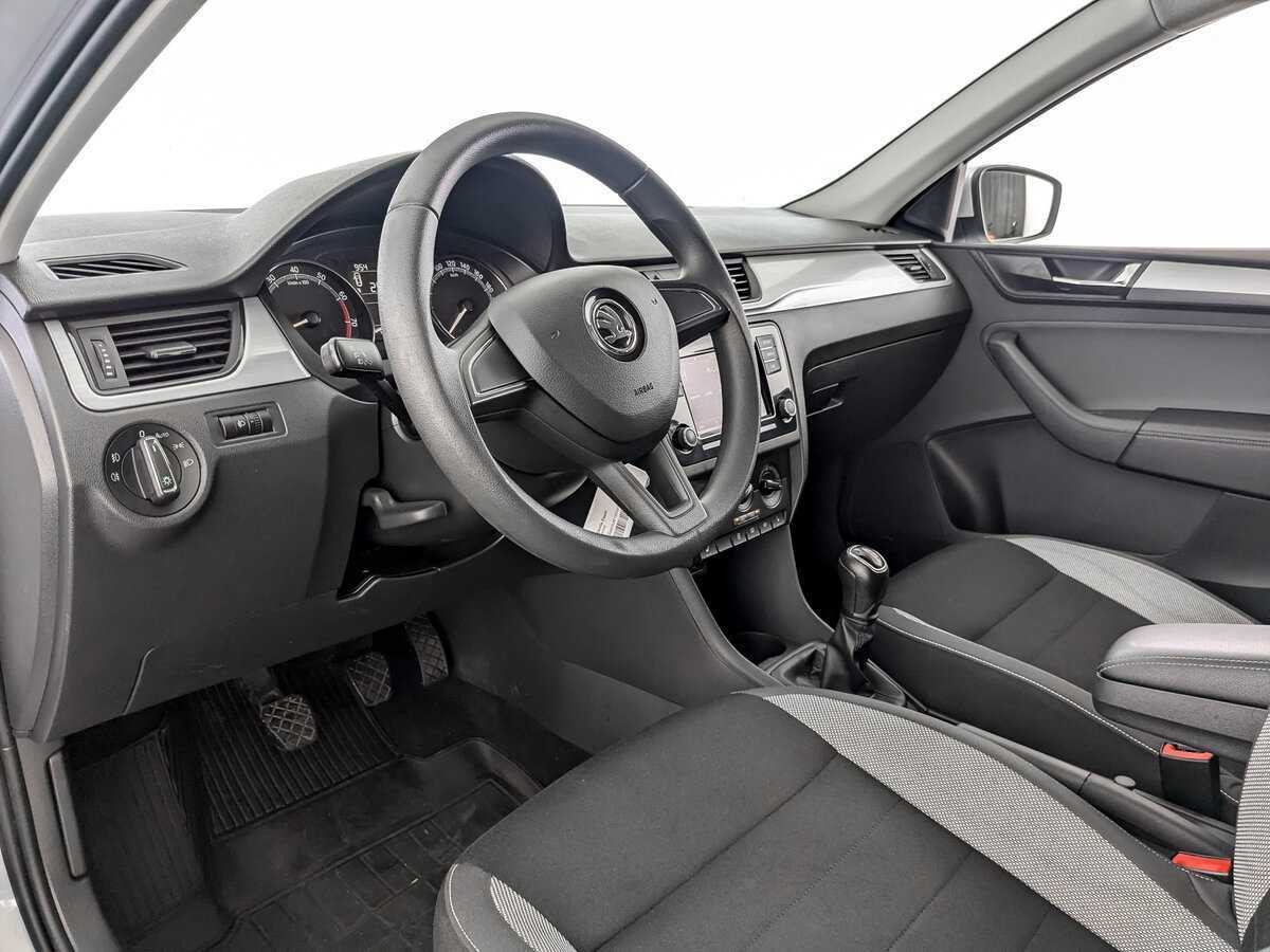 Купить Skoda Rapid, 2018, 122 115 км, фото №14