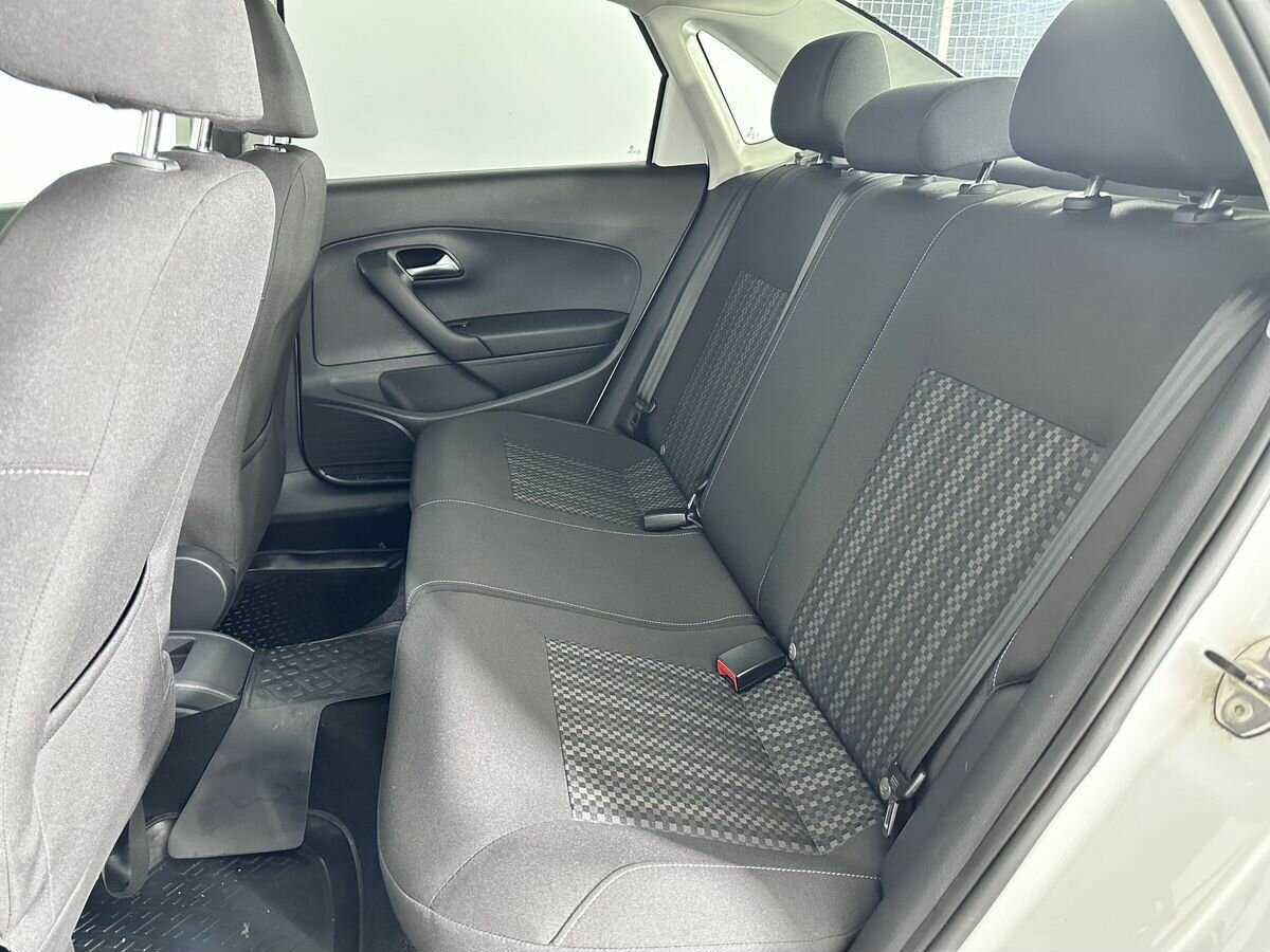 Купить Volkswagen Polo, 2016, 120 441 км, фото №14