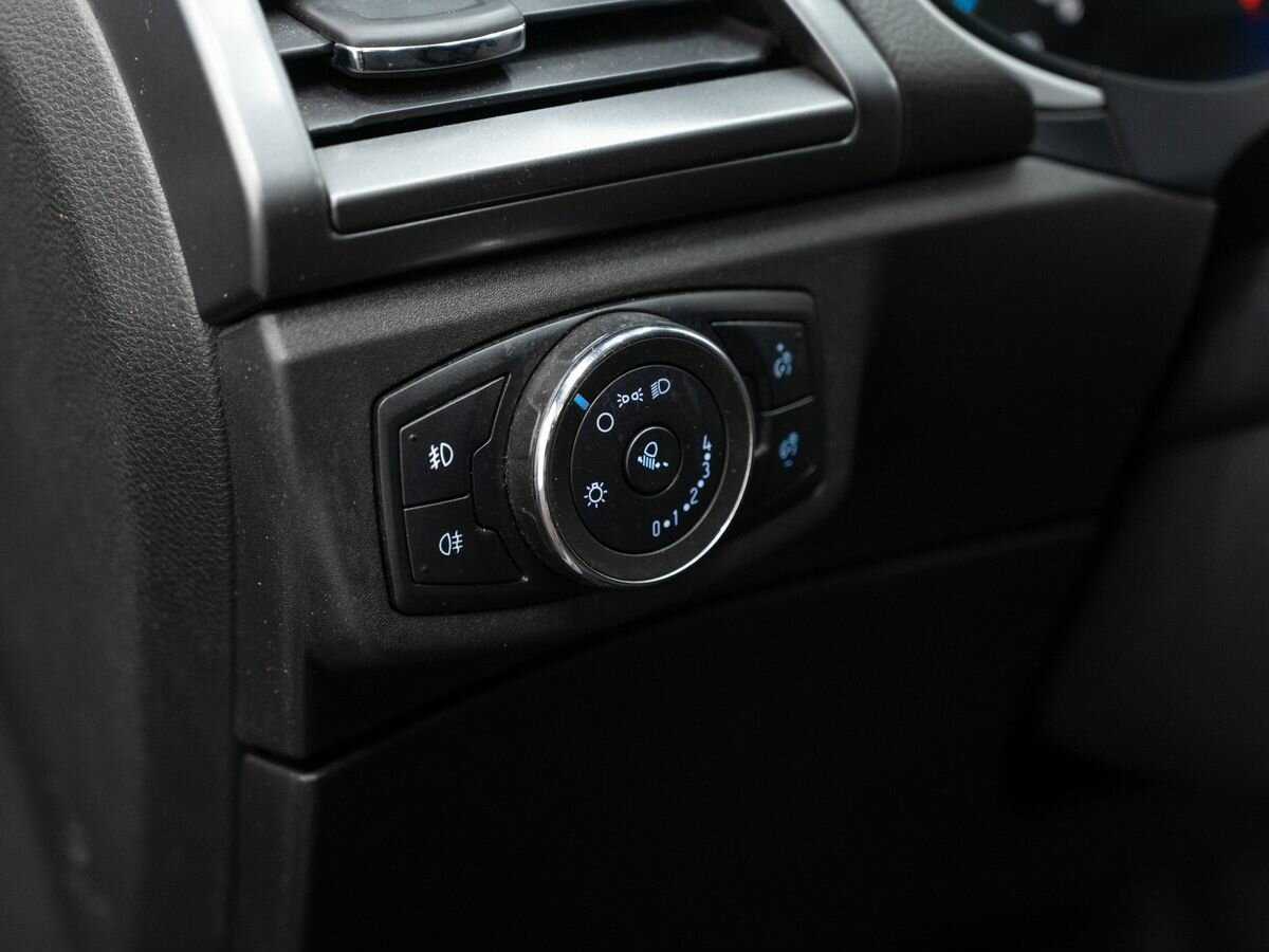 Купить Ford Mondeo, 2017, 138 431 км, фото №16