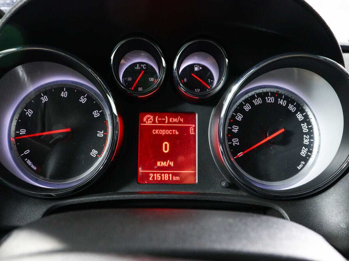 Купить Opel Astra GTC, 2013, 215 000 км, фото №9