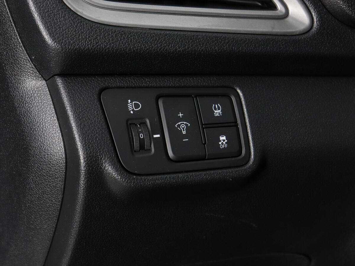 Купить Hyundai Solaris, 2019, 160 454 км, фото №10