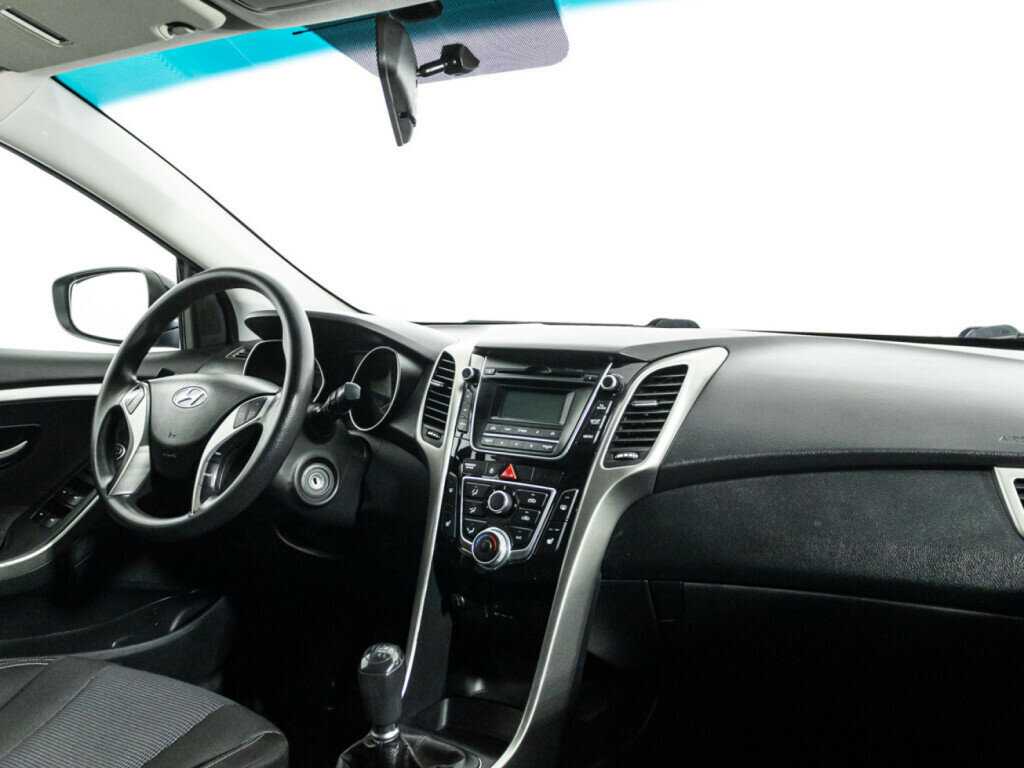 Купить Hyundai i30, 2013, 111 338 км, фото №9