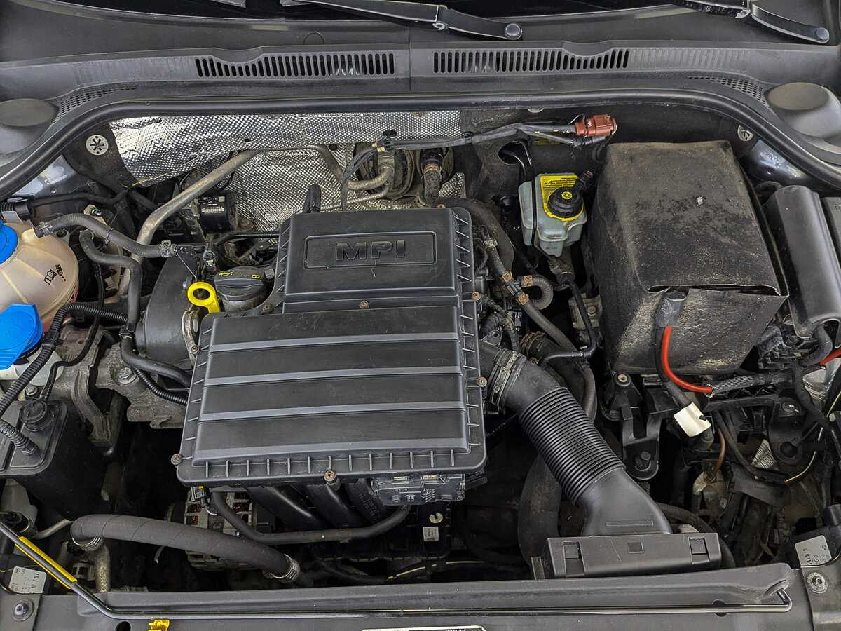 Купить Volkswagen Jetta, 2016, 227 183 км, фото №9