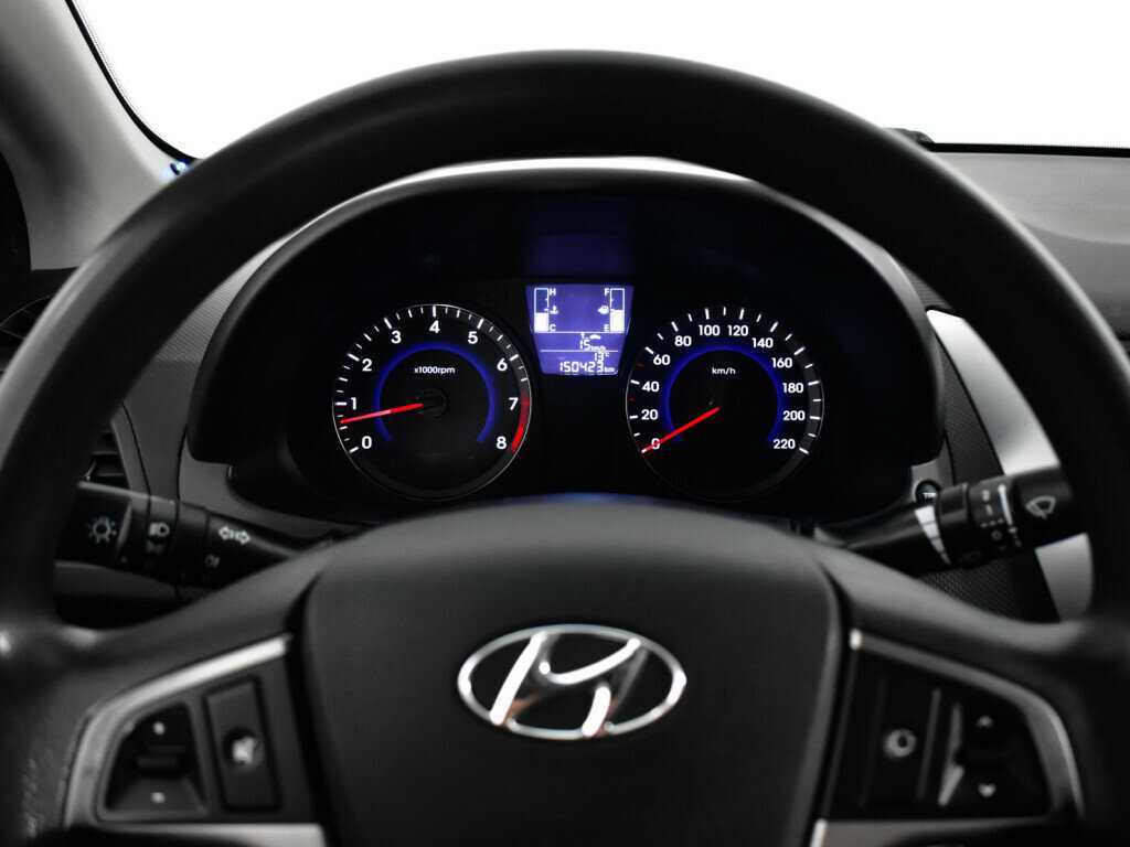 Купить Hyundai Solaris, 2016, 150 133 км, фото №11