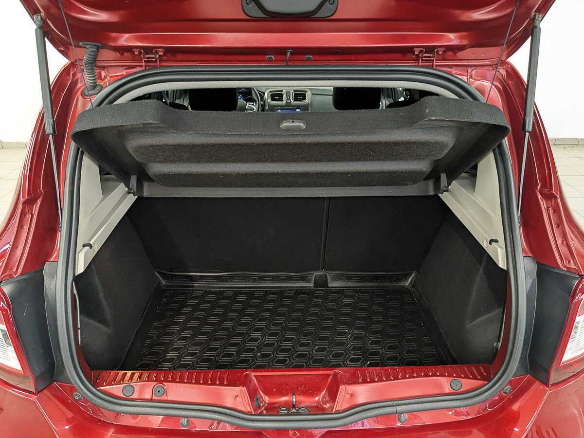 Купить Renault Sandero Stepway, 2019, 57 067 км, фото №10