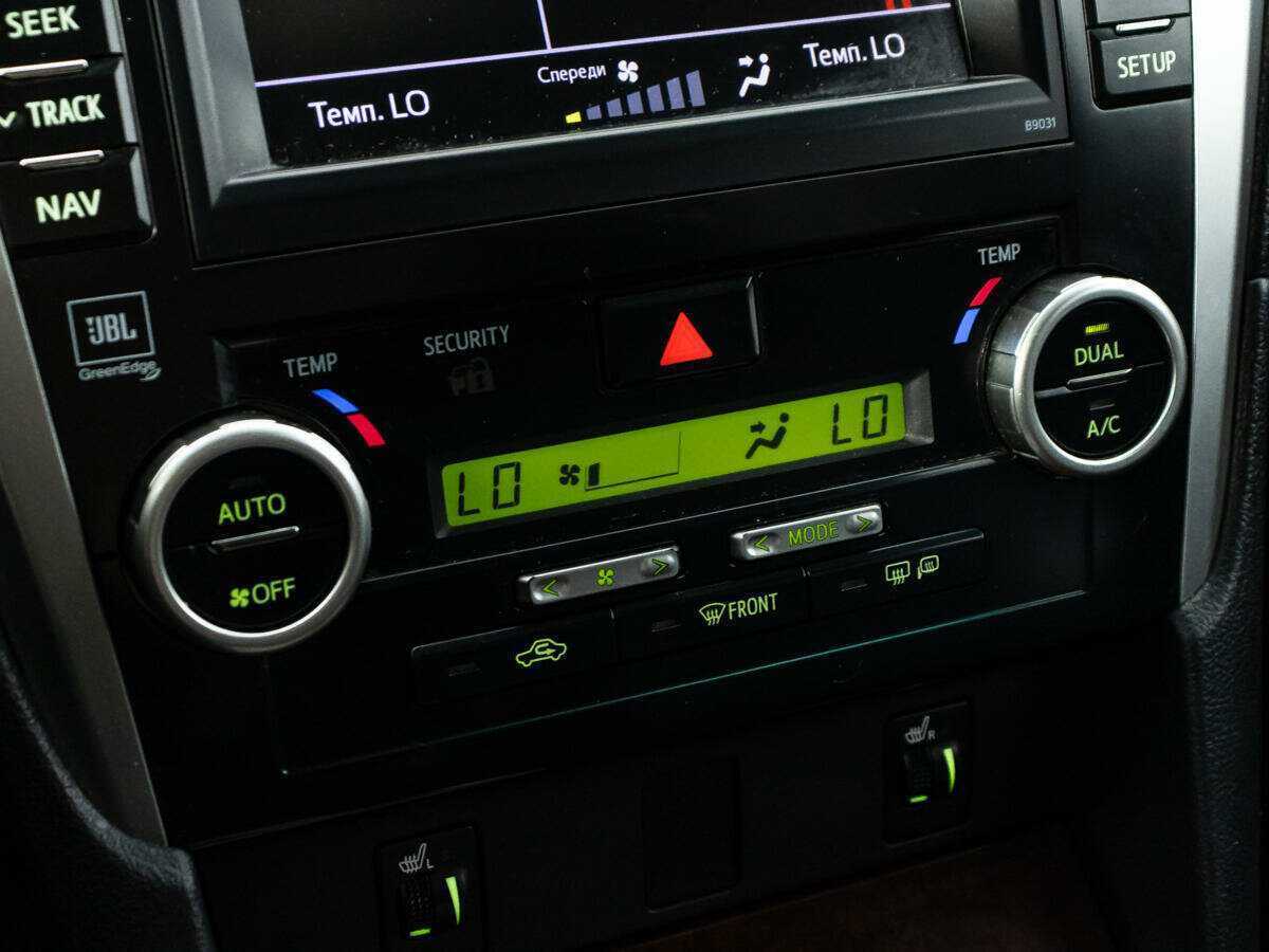 Купить Toyota Camry, 2012, 210 262 км, фото №19