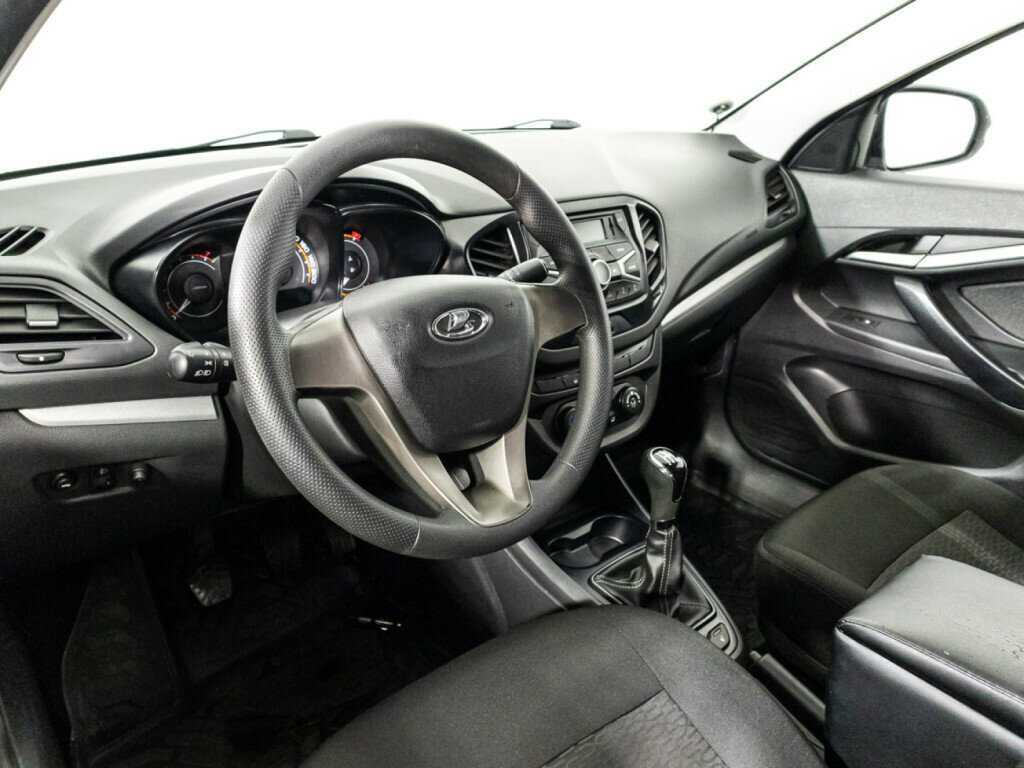 Купить Lada (ВАЗ) Vesta, 2017, 129 456 км, фото №11