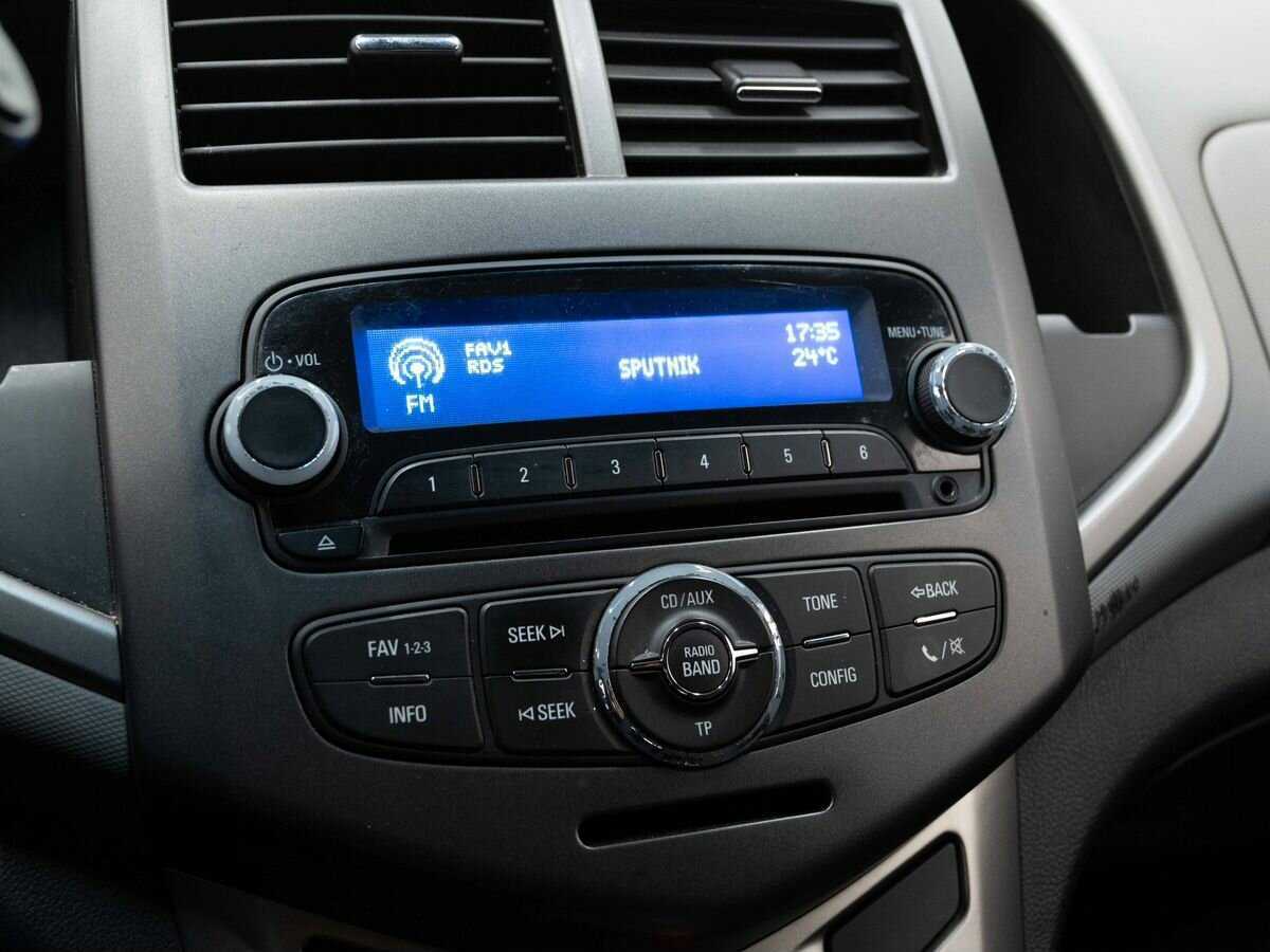 Купить Chevrolet Aveo, 2014, 160 000 км, фото №19