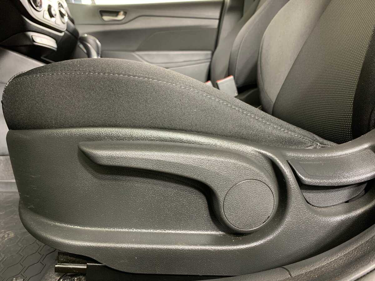 Купить Hyundai Solaris, 2017, 162 127 км, фото №16