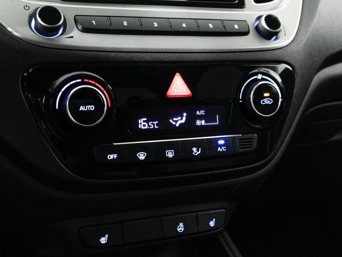 Купить Hyundai Solaris, 2019, 132 079 км, фото №14