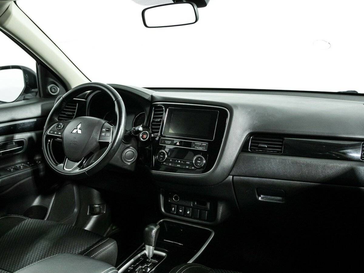 Купить Mitsubishi Outlander, 2019, 236 550 км, фото №9