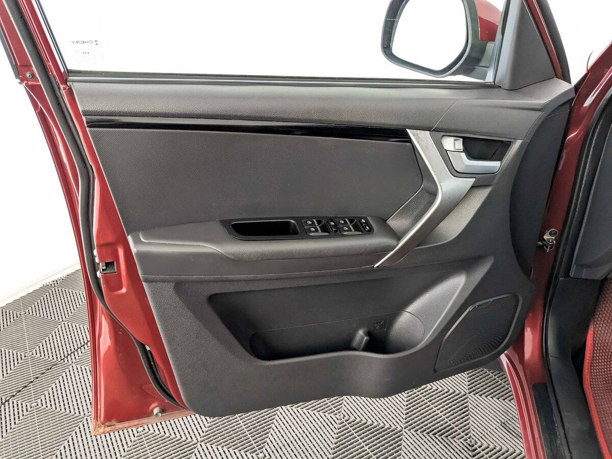 Купить Chery Tiggo 3, 2019, 77 165 км, фото №19