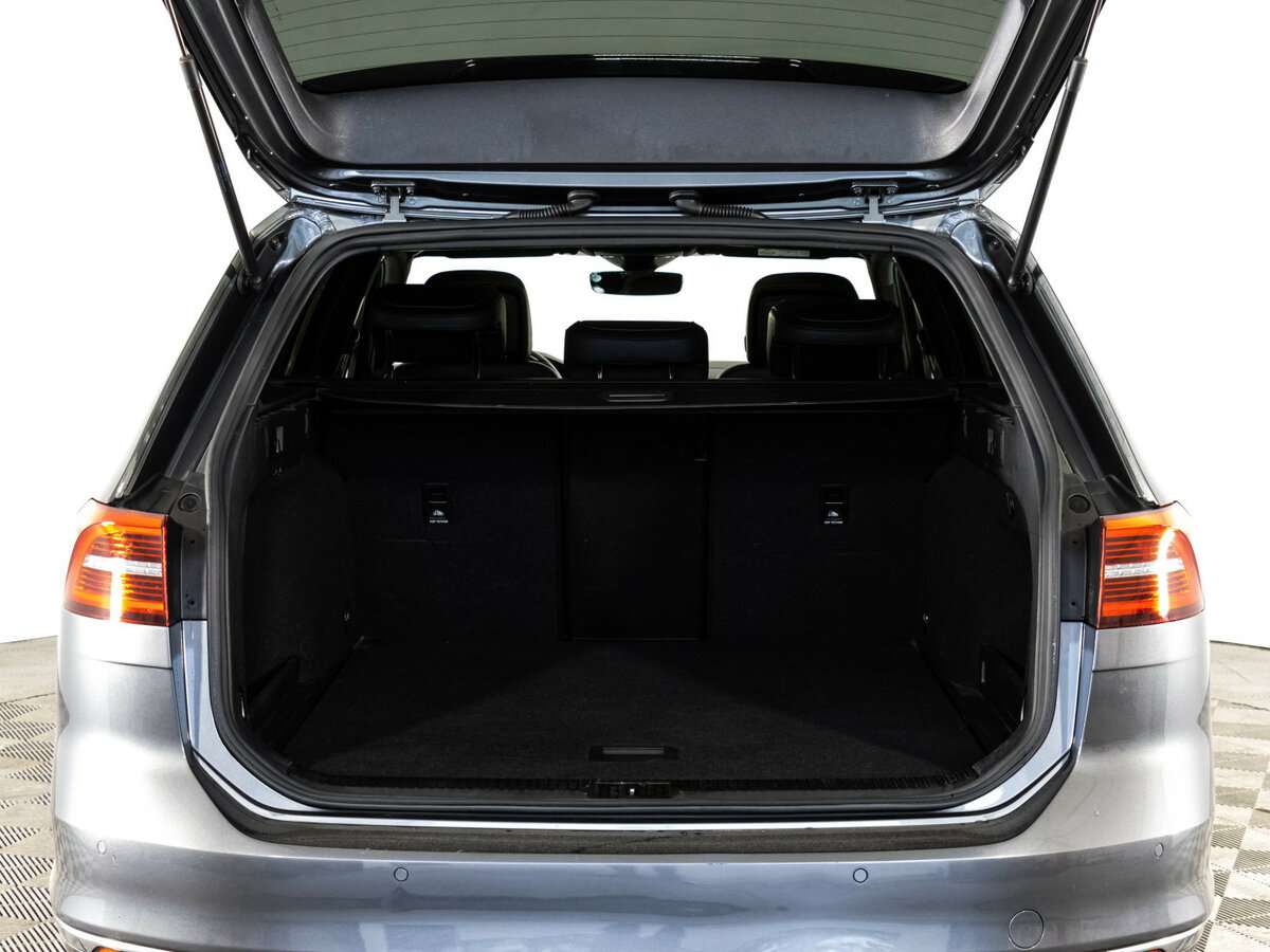 Купить Volkswagen Passat, 2016, 228 105 км, фото №24