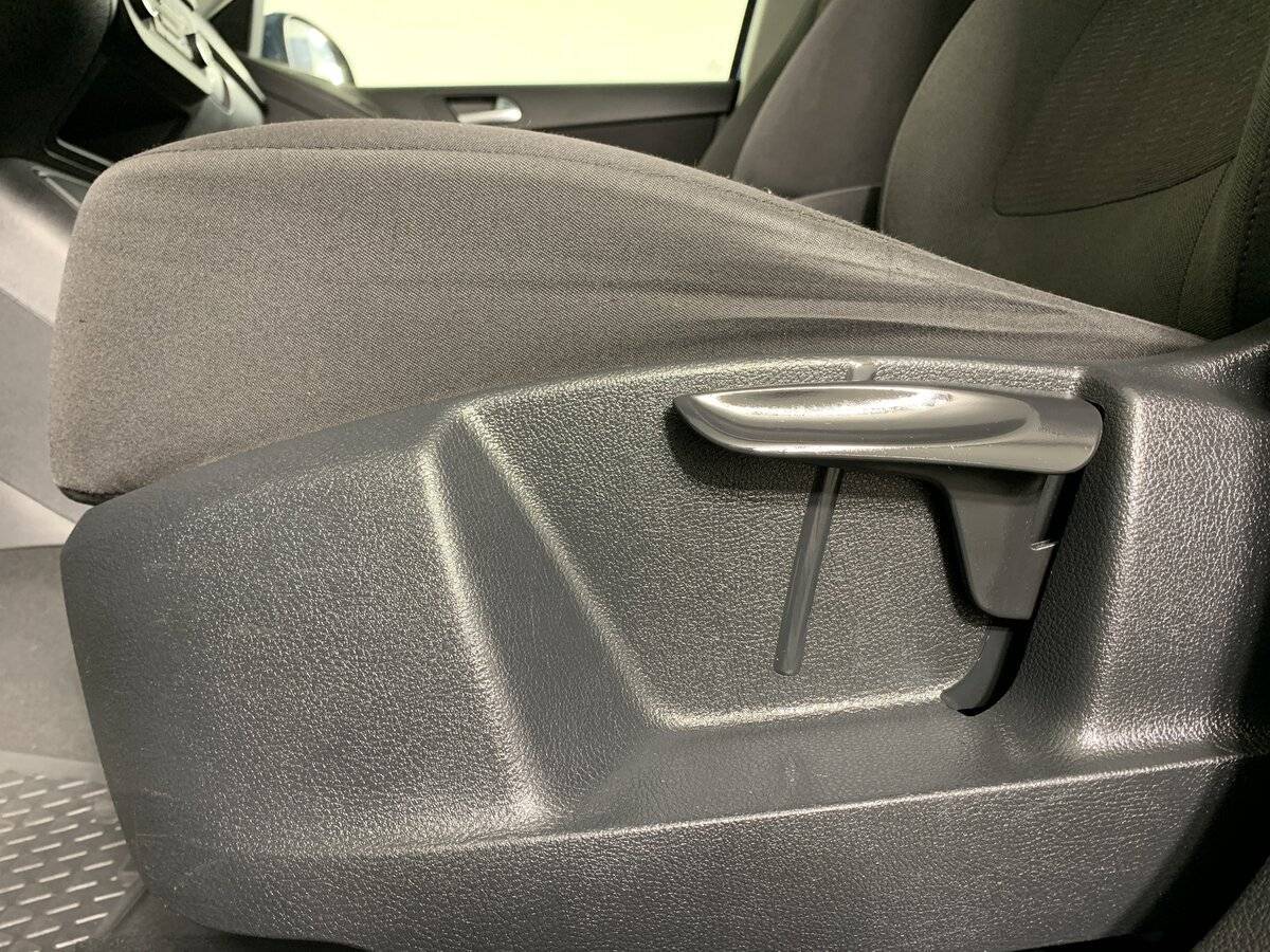 Купить Volkswagen Tiguan, 2012, 220 405 км, фото №16