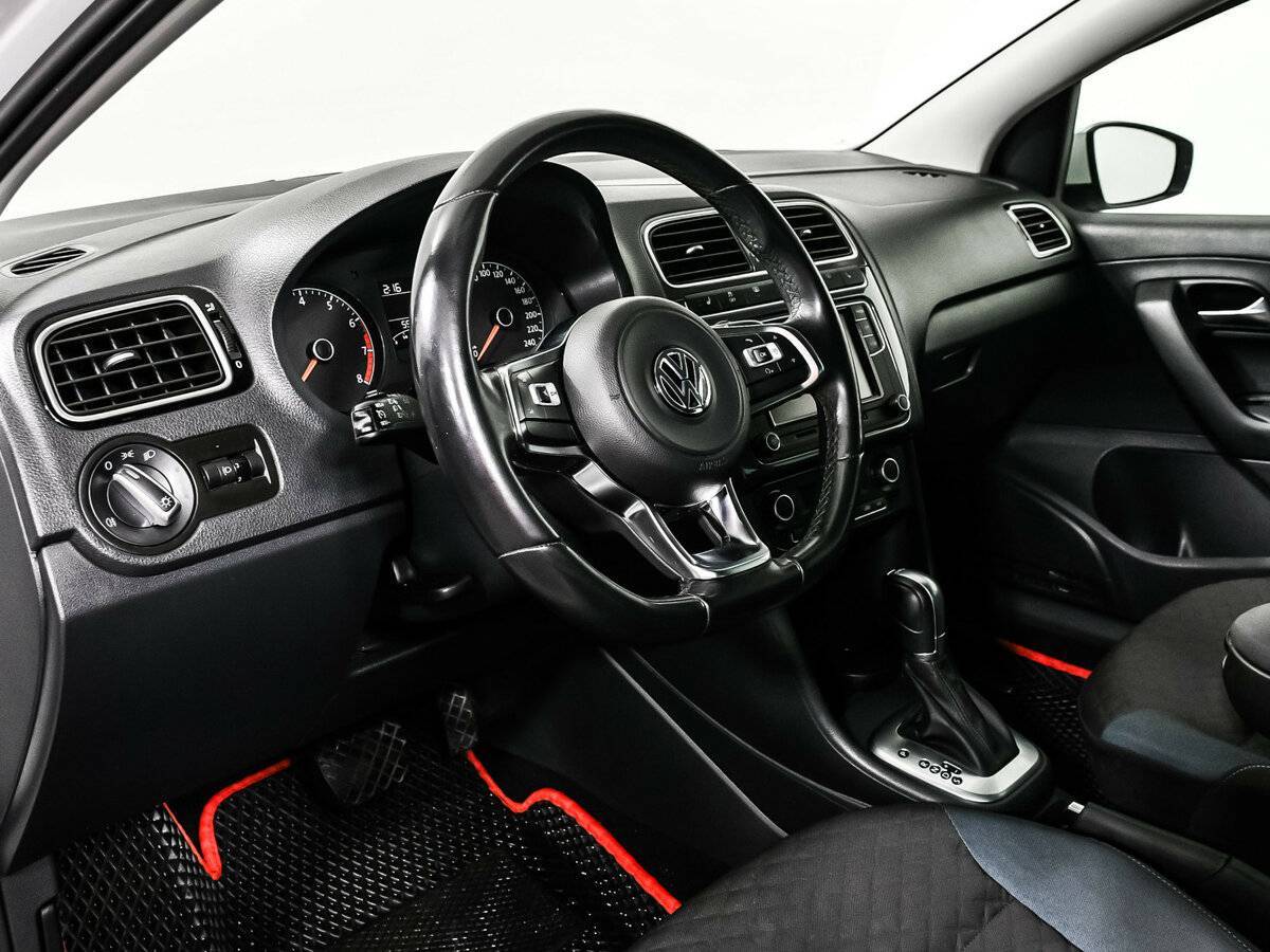 Купить Volkswagen Polo, 2020, 59 150 км, фото №12